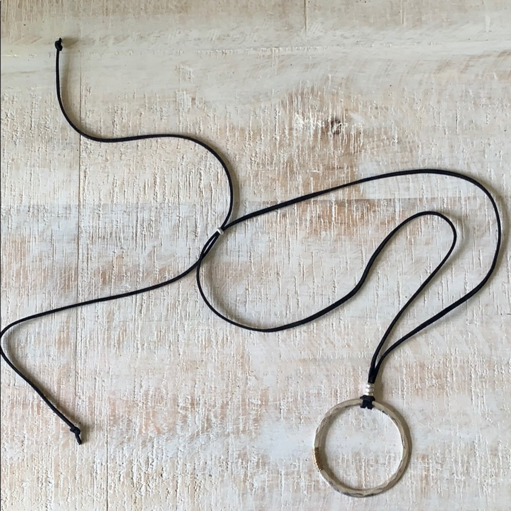 Adjustable necklace